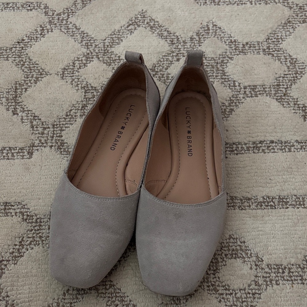 Lucky Brand Women's Soft Gray Loafers